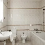 アパート Domotel Aleje Jerozolimskie ワルシャワ