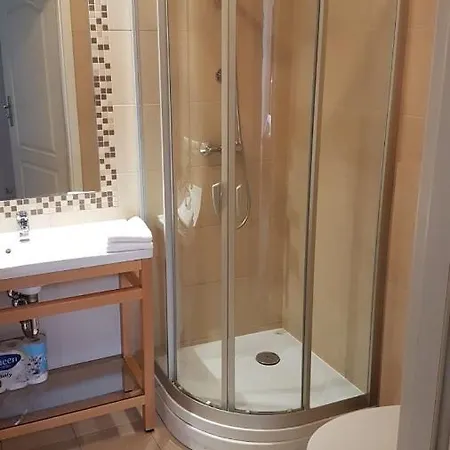 Domotel Aleje Jerozolimskie Apartamento