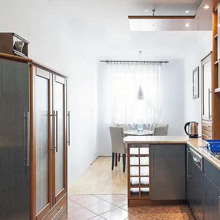 Appartement Domotel Aleje Jerozolimskie 4*